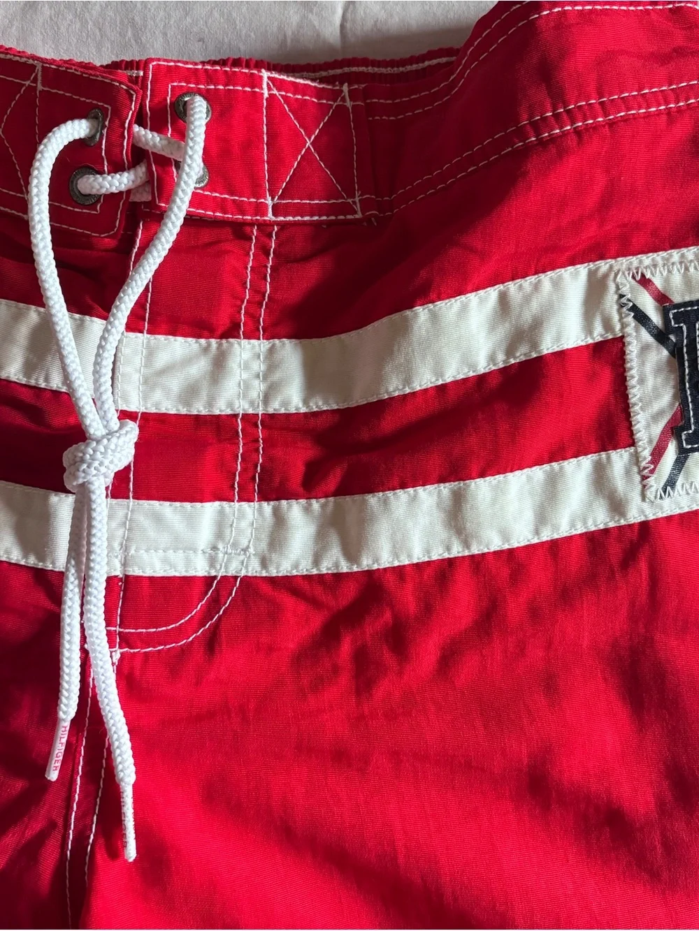 Tommy Hilfiger Mens Swim Shorts Red White Stripes Crest Varsity 2013 Size M